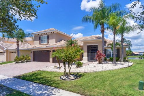 3591 Somerset Cir, Kissimmee, FL 34746-2874