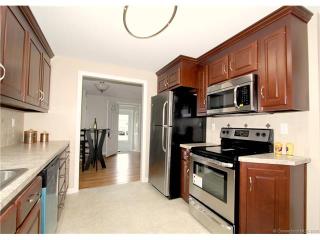 149 Woodland St, Manchester, CT 06042-3011