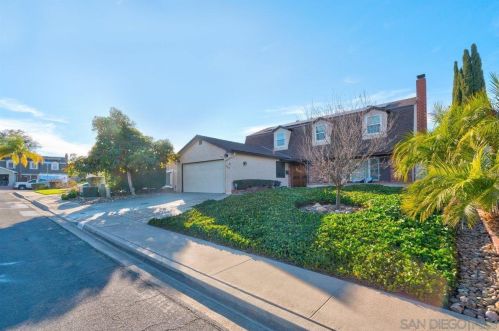 7318 Turnford Dr, San Diego, CA 92119-1420