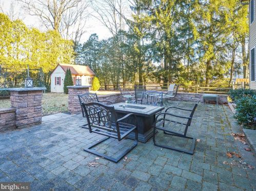 941 Bristol Rd, Southampton PA  18966-1359 exterior