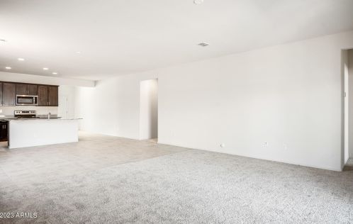 10814 Chipman Rd, Tolleson AZ  85353-4442 exterior