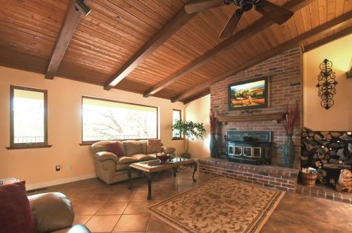 18883 Hummingbird Dr, Lake Wildwood CA  95946-9694 exterior