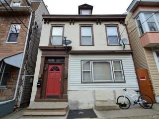 829 Ferry St, Easton PA  18042-4355 exterior