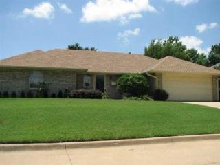 1301 Kingston Dr, Yukon, OK 73099-5415