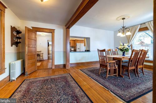 102 High St, Edinburg VA  22824-3084 exterior