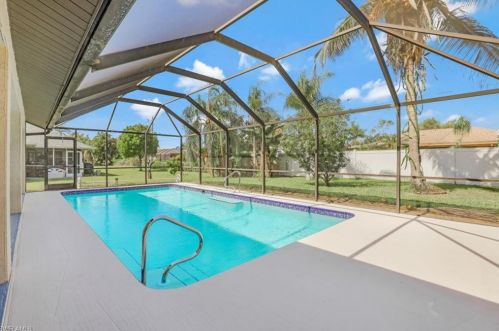 3728 6th Ave, Cape Coral FL  33904-5203 exterior