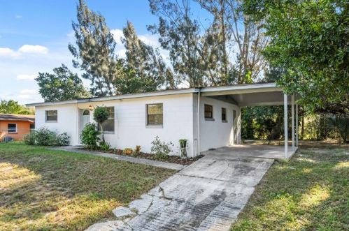1302 Lakecrest Dr, Apopka, FL 32703-3723