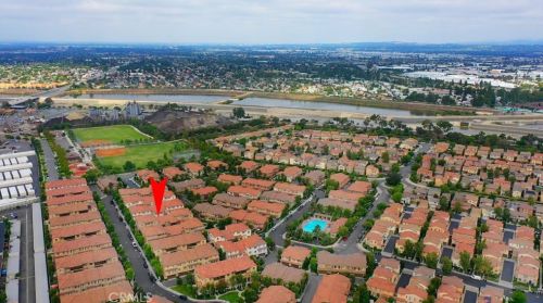 427 Linden Dr, Orange CA  92865-5006 exterior