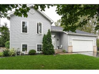 18573 Embers Ave, Farmington MN  55024-8738 exterior