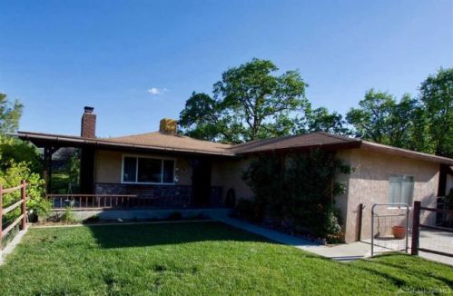 21308 Country Club Dr, Tehachapi CA  93561-8011 exterior
