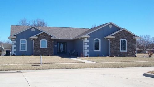 902 Osa Martin Blvd, Petrolia, KS 66720