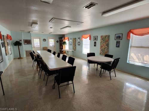 848 Yacht Club Way, Moore Haven FL  33471-2822 exterior