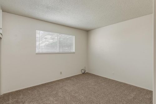 10165 La Gloria Way, Rancho Cordova CA  95670-3163 exterior