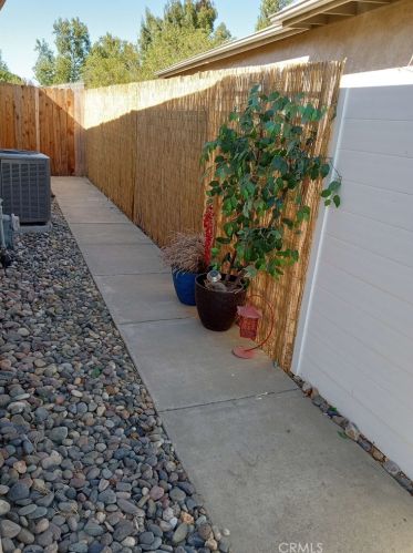 1621 Shepherd Dr, Lake Nacimiento CA  93446-3625 exterior