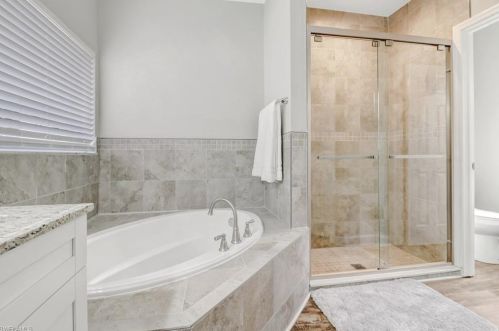 95 12th Ave, Naples FL  34120-3353 exterior