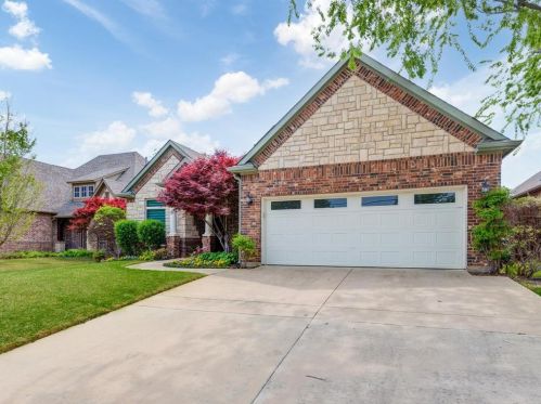 8016 Odell St, Fort Worth, TX 76182-3542