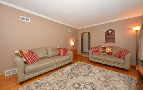 2860 77 St, Milwaukee WI 53219-2767 exterior