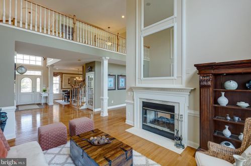 15089 Troon Ct, Haymarket VA  20169-3130 exterior