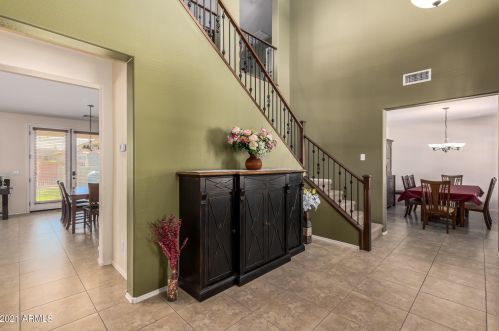 1958 Sunnyvale Ave, Gilbert AZ  85295-9089 exterior