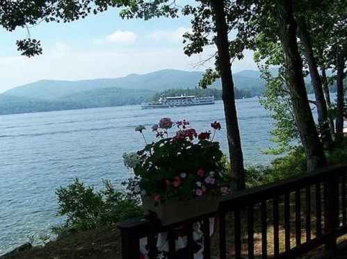 554 Rattlesnake Is, Alton, NH 03810-4087