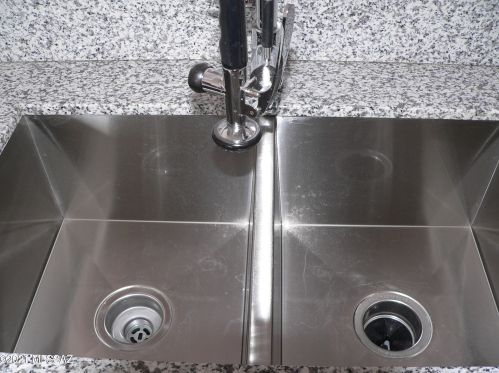 6462 Calle Luna, Tucson AZ  85710-5626 exterior