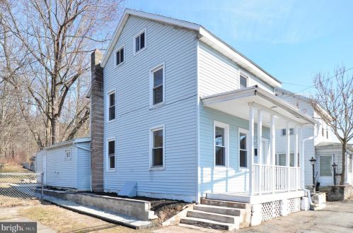231 Grand Ave, Porter, PA 17980-1123