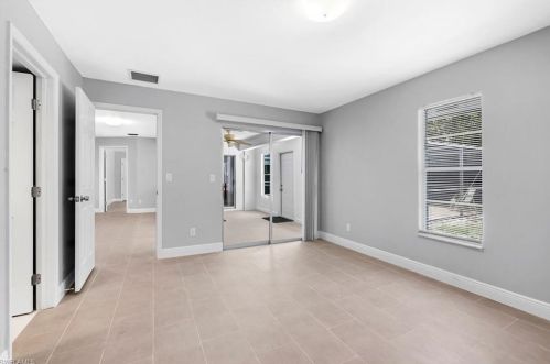 4688 Pembrooke Ln, Bonita Springs FL  exterior