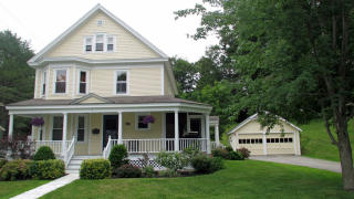 5 Grove St, Proctor VT  05765-1153 exterior