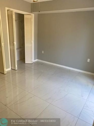 1700 Embassy Dr, West Palm Beach FL  33401-1913 exterior