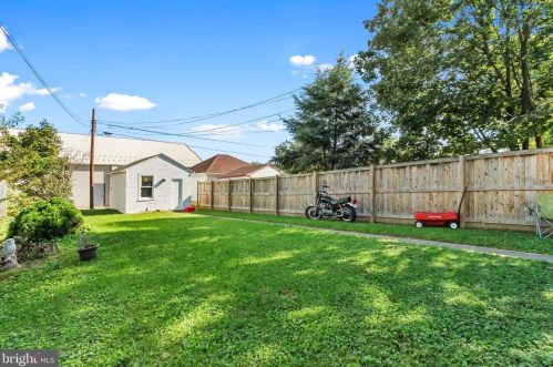 406 Fulton St, Hanover PA 17331-2723 exterior