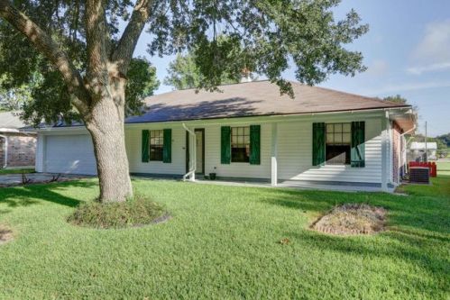 108 Denette Dr, Duson, LA 70529-3750