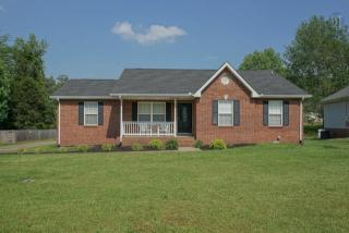 3132 Arrow Ln, Clarksville, TN 37043-2458