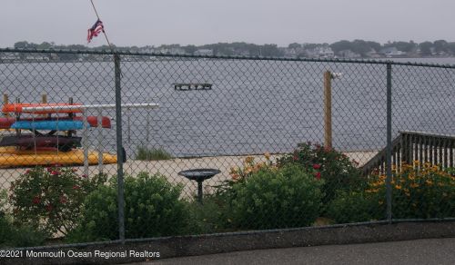 15 Van Ness Dr, Bricktown NJ  08723-5730 exterior