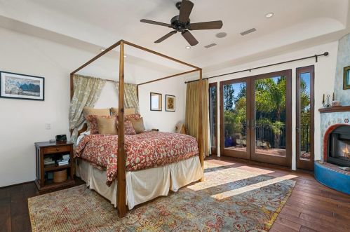 5320 Ivafern Ln, La Canada CA  91011-2811 exterior