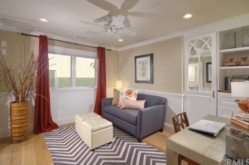 7304 Oceanfront, Newport Beach CA  92663-1727 exterior