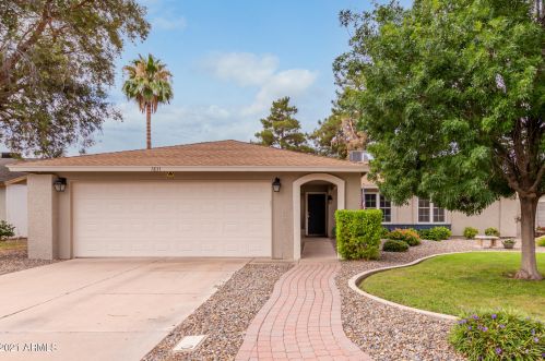 1831 Mission Dr, Chandler, AZ 85224-2243