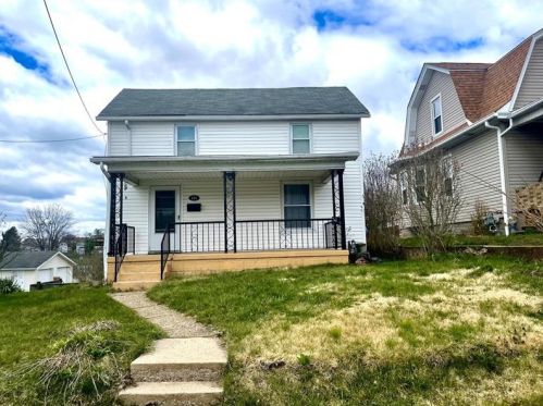 333 Fannie St, Mc Donald, PA 15057-1271
