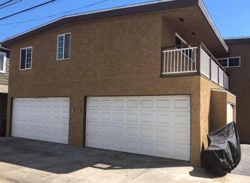 1216 Balboa Blvd, Newport Beach CA  92661-1420 exterior