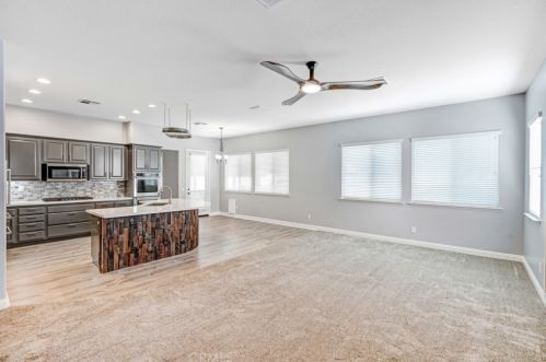 21046 Cashew St, Wildomar CA  92595-7544 exterior