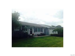 928 Lincoln Ave, Walnutport, PA 18088-1121