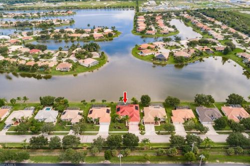 796 Grand Rpd Blvd, Naples FL 34120-4469 exterior