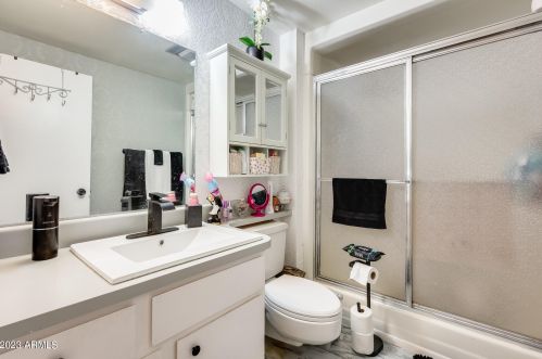 18602 132 Ave, Sun City AZ 85375-4502 exterior