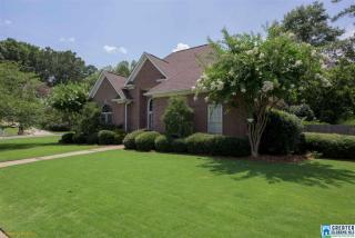 1380 Kendall Pl, Birmingham, AL 35209-6669