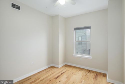 420 Federal St, Philadelphia PA  19147-5208 exterior