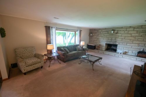 850 Vernon Hts Blvd, Marion OH  43302-5349 exterior