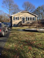 392 Lockwood Dr, Smith Point, NY 11967-1306