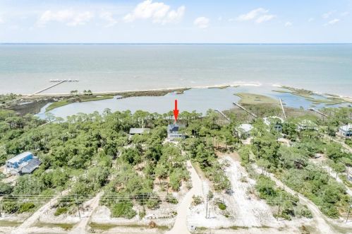 1673 Gulf Beach Dr, Saint George Island FL  32328-3107 exterior