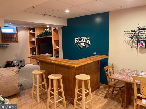 32 Windward Ct, Collegeville PA  19426-2869 exterior