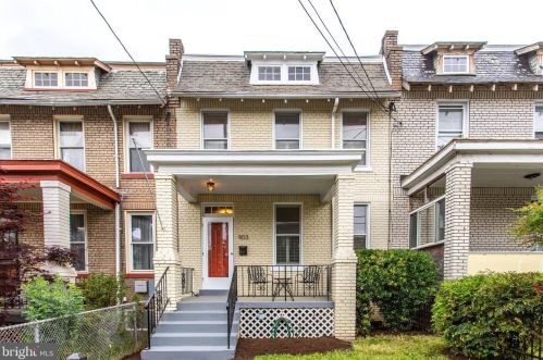 903 Farragut St, Washington, DC 20011-3942