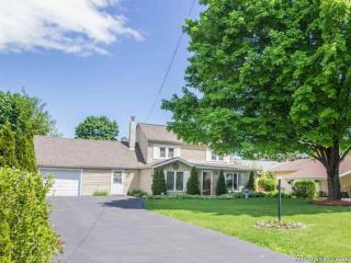 62 Guyton St, Kingston NY  12401-1703 exterior